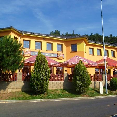 Hotel Pohadka Most Bagian luar foto