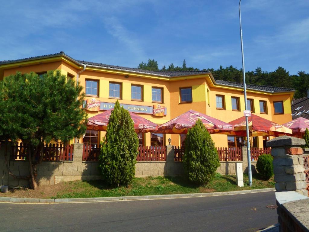 Hotel Pohadka Most Bagian luar foto